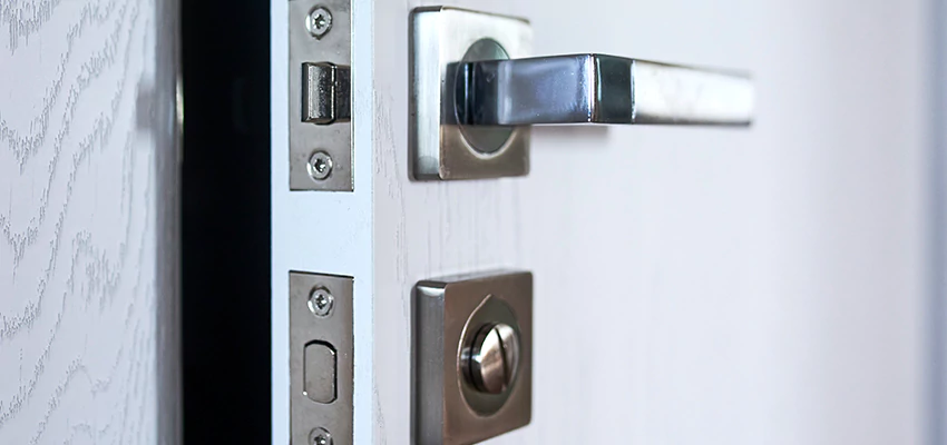 Door Lever Handle Lock Repair in Lake Los Angeles, CA