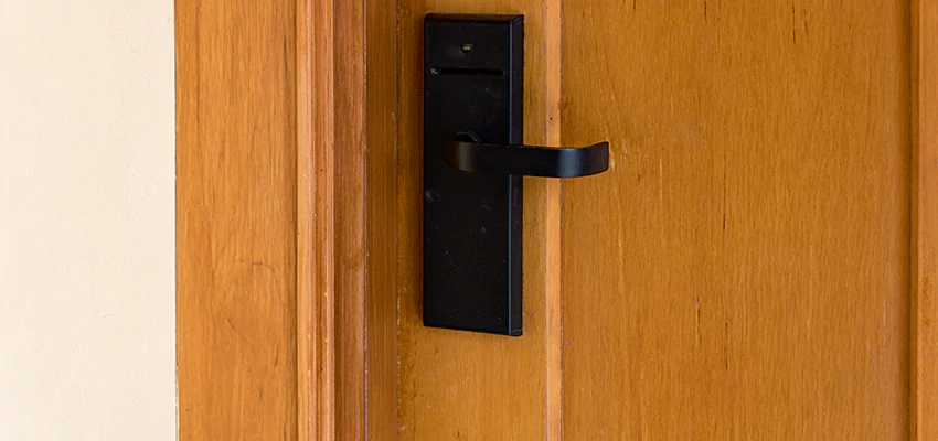 Home Security And Alarm Monitoring in Lake Los Angeles, California
