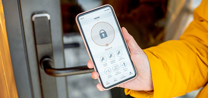 Home Security Push Button Lock Upgrades in Lake Los Angeles, California